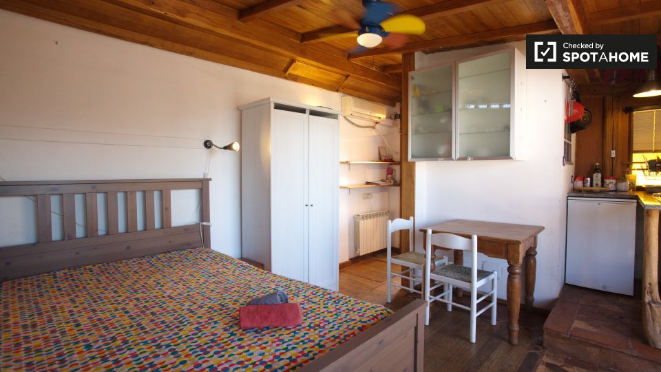 Immagine 5 di Ufficio in affitto  in Via del Podere Rosa Roma RM, Italy a Roma