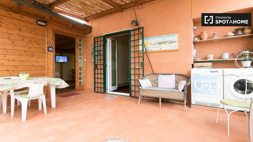 Immagine 8 di Ufficio in affitto  in Via Gallia a Roma