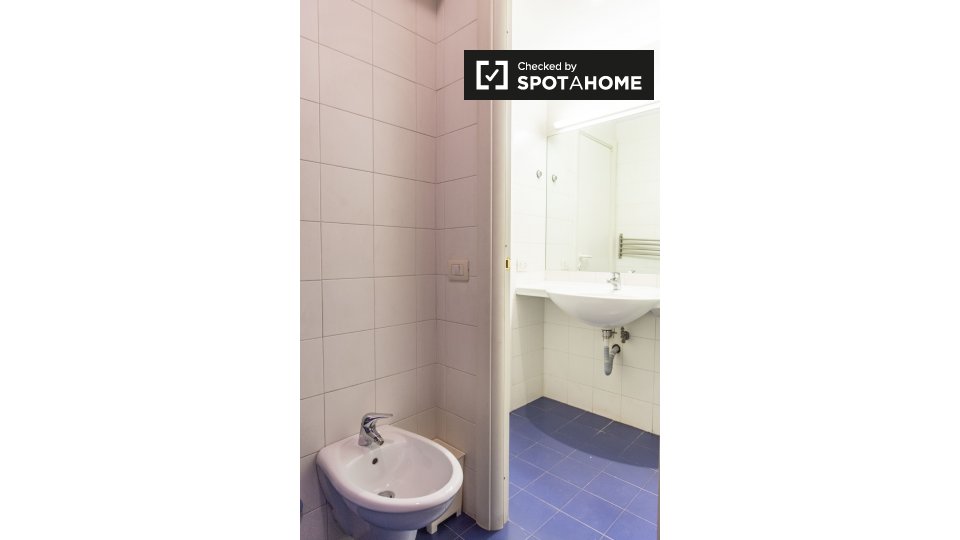 Immagine 15 di Ufficio in affitto  in Viale Scalo San Lorenzo a Roma