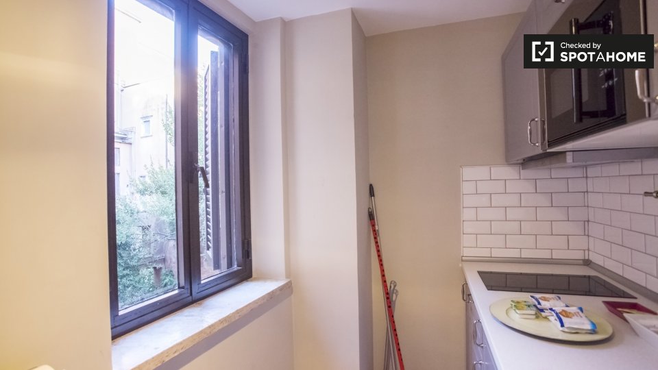 Immagine 14 di Ufficio in affitto  in Piazza di S. Egidio a Roma