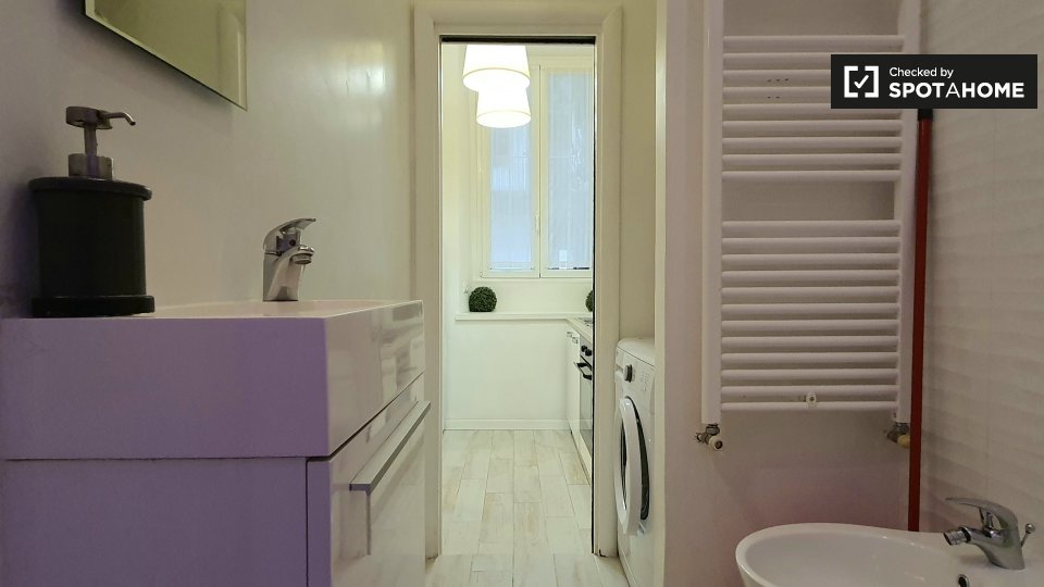 Immagine 19 di Ufficio in affitto  in Via Marco Aurelio, 20127 Milano MI, Italy a Milano