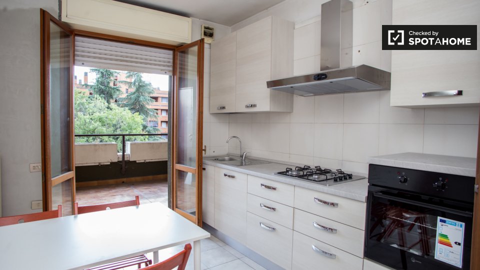 Immagine 8 di Camera condivisa in affitto  in Via Nicola Romeo a Milano