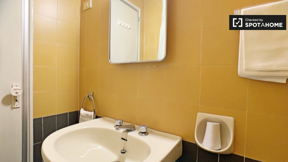 Immagine 9 di Ufficio in affitto  in Via Privata Viserba, 20126 Milano MI, Italy a Milano