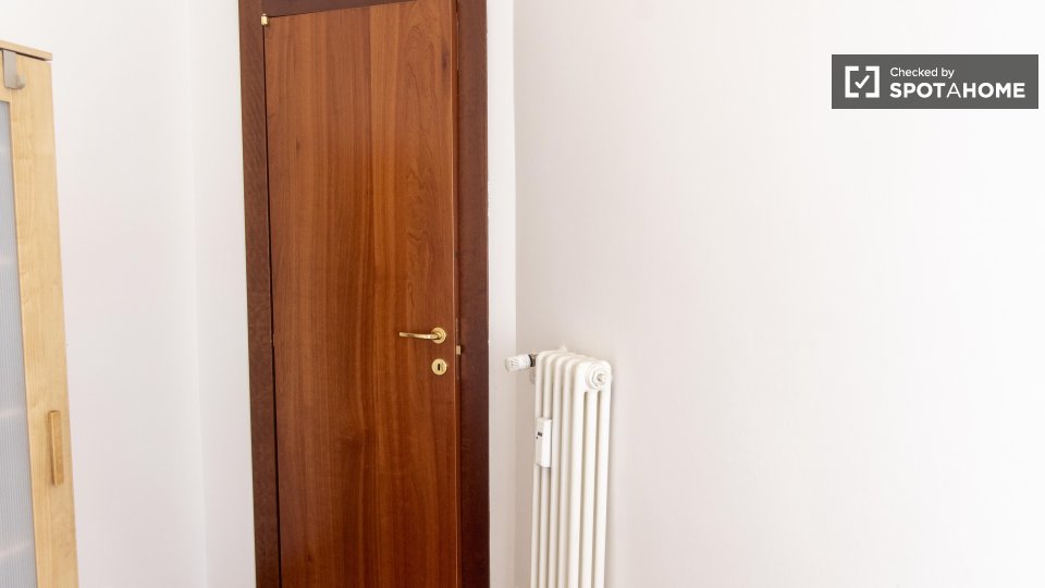 Immagine 4 di Appartamento in affitto  in Via dei Podesti a Roma