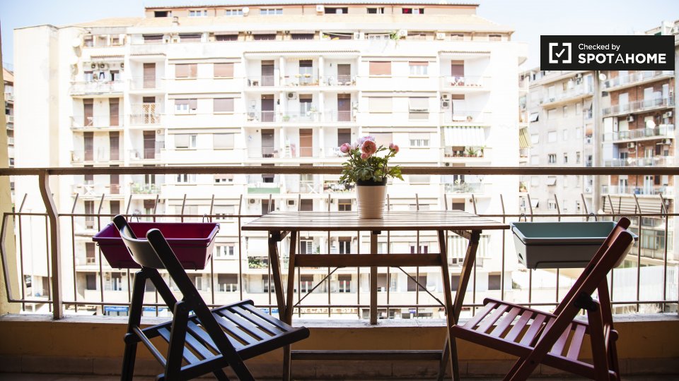 Immagine 5 di Camera condivisa in affitto  in Via Tiburtina a Roma