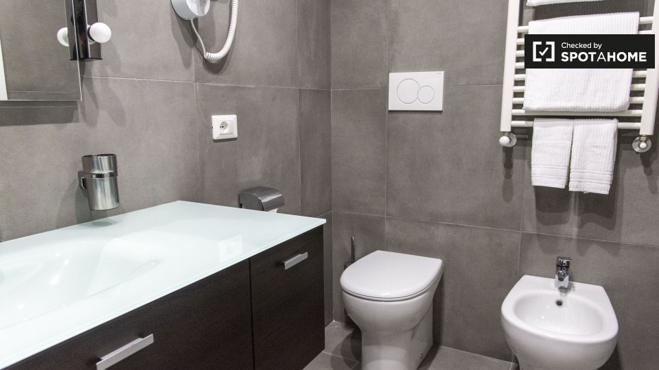 Immagine 5 di Ufficio in affitto  in Via Prenestina a Roma