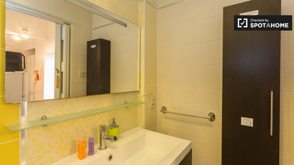 Immagine 14 di Ufficio in affitto  in Via Vitruvio a Milano