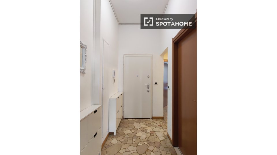 Immagine 19 di Appartamento in affitto  in Via Sambuco a Milano