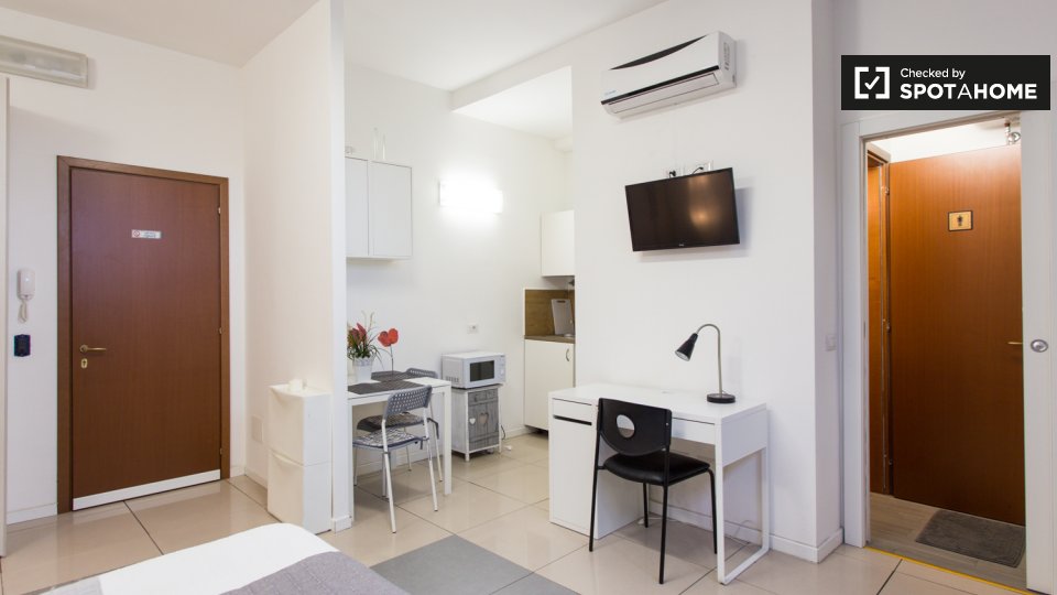 Immagine 4 di Ufficio in affitto  in Via Privata Carlo Montanari a Milano