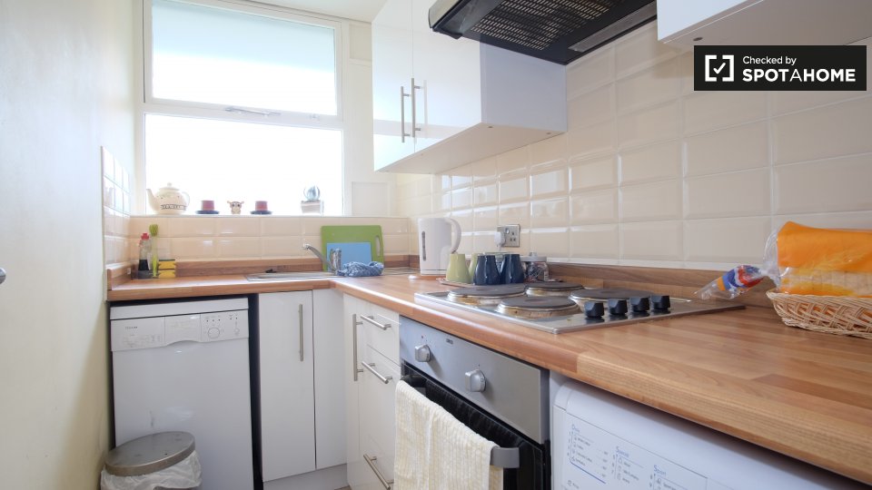 Immagine 7 di Ufficio in affitto  in Flat a 