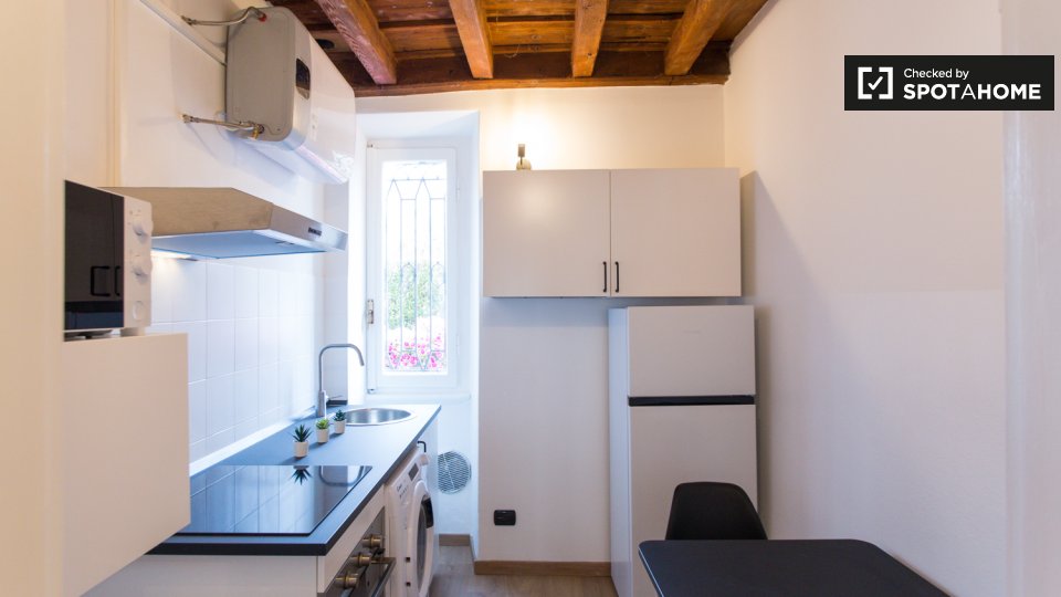 Immagine 10 di Camera condivisa in affitto  in Corso Venezia a Milano