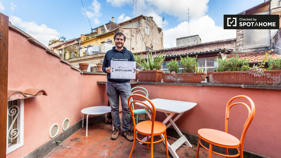 Immagine 8 di Ufficio in affitto  in Arco della Chiesa Nuova a Roma