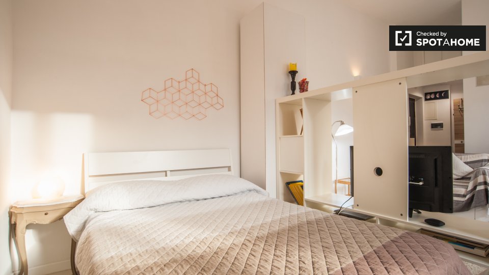 Immagine 13 di Ufficio in affitto  in Via delle Fornaci, 00165 Roma RM, Italy a Roma