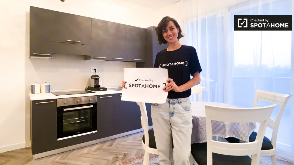 Immagine 6 di Appartamento in affitto  in Via Giuseppe Giacosa, 15, 00137 Roma RM, Italy a Roma