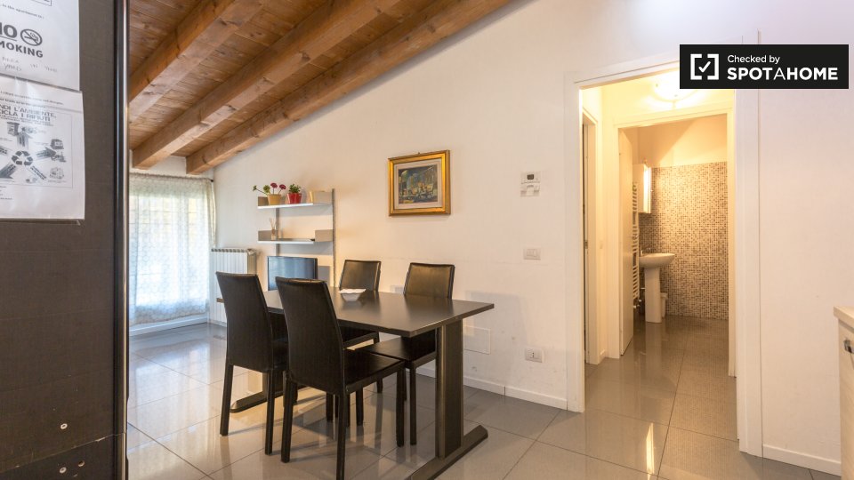 Immagine 4 di Appartamento in affitto  in Via della Chiesa Rossa a Milano