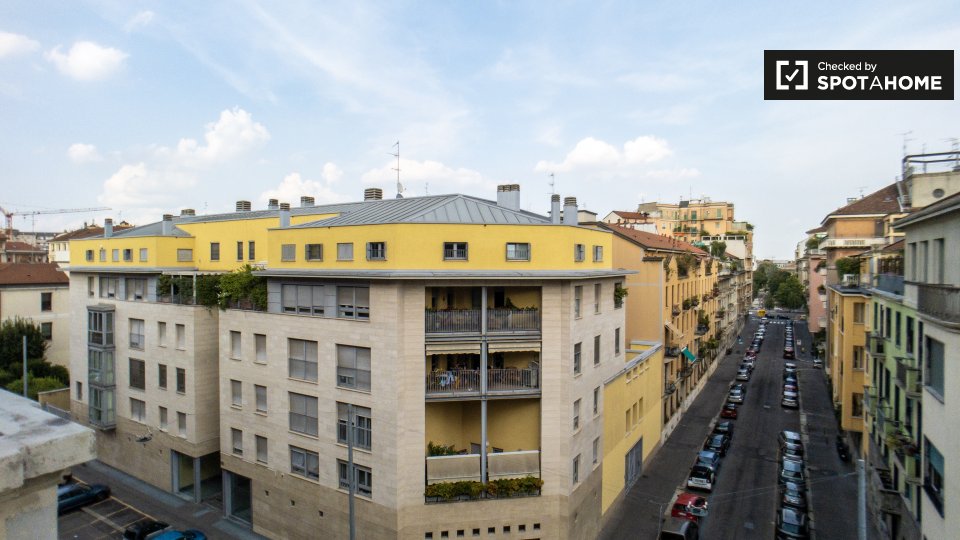 Immagine 6 di Camera condivisa in affitto  in Via Pinturicchio a Milano