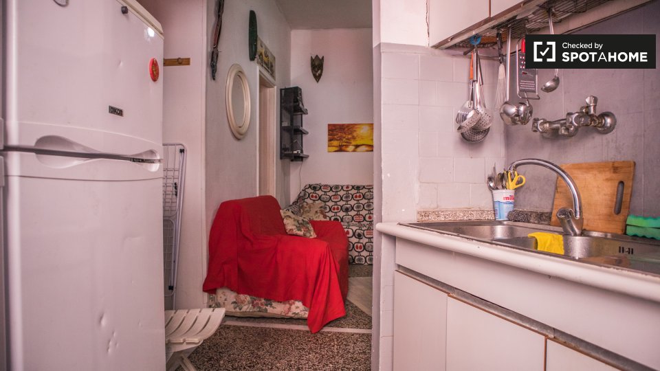 Immagine 8 di Camera condivisa in affitto  in Via Alessandro Cialdi, 00154 Roma RM, Italy a Roma