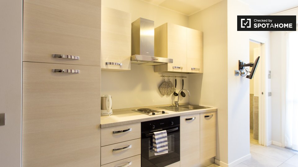 Immagine 8 di Ufficio in affitto  in Via Privata Angiolo Maffucci a Milano