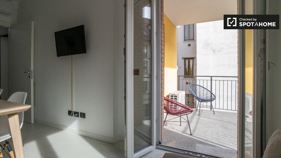 Immagine 5 di Appartamento in affitto  in Via Luigi Mercantini a Milano