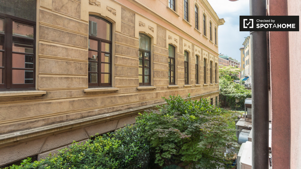 Immagine 19 di Ufficio in affitto  in Via Solferino a Milano