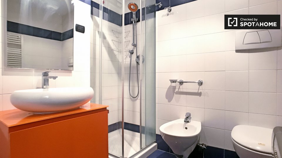 Immagine 15 di Ufficio in affitto  in Via Antonio Tantardini, 20136 Milano MI, Italy a Milano