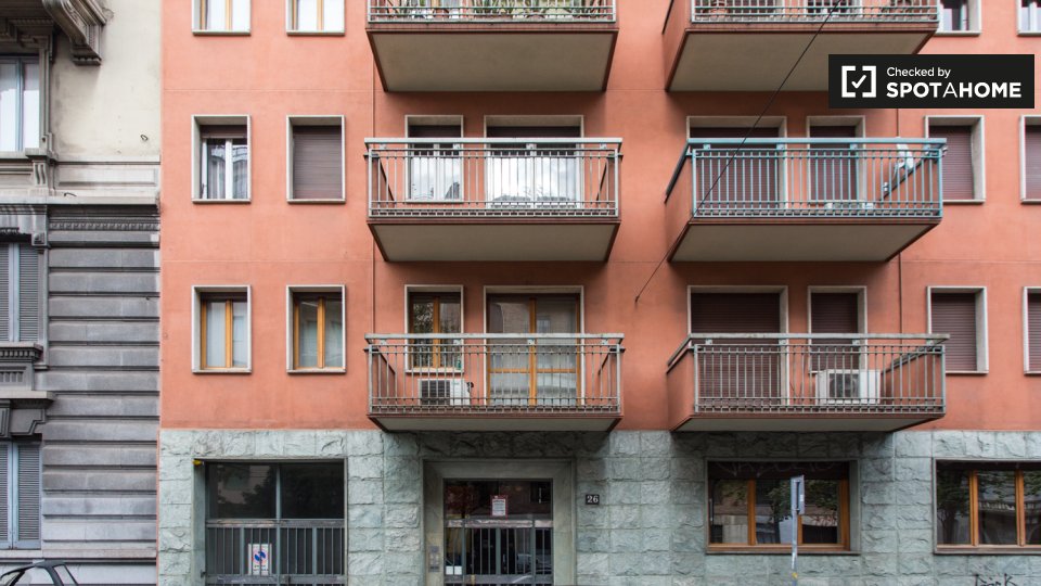 Immagine 12 di Ufficio in affitto  in Via Giovanni Battista Pergolesi a Milano