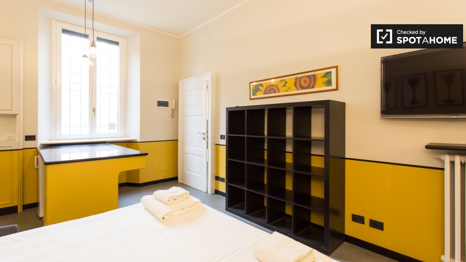 Immagine 4 di Appartamento in affitto  in Via Terraggio a Milano