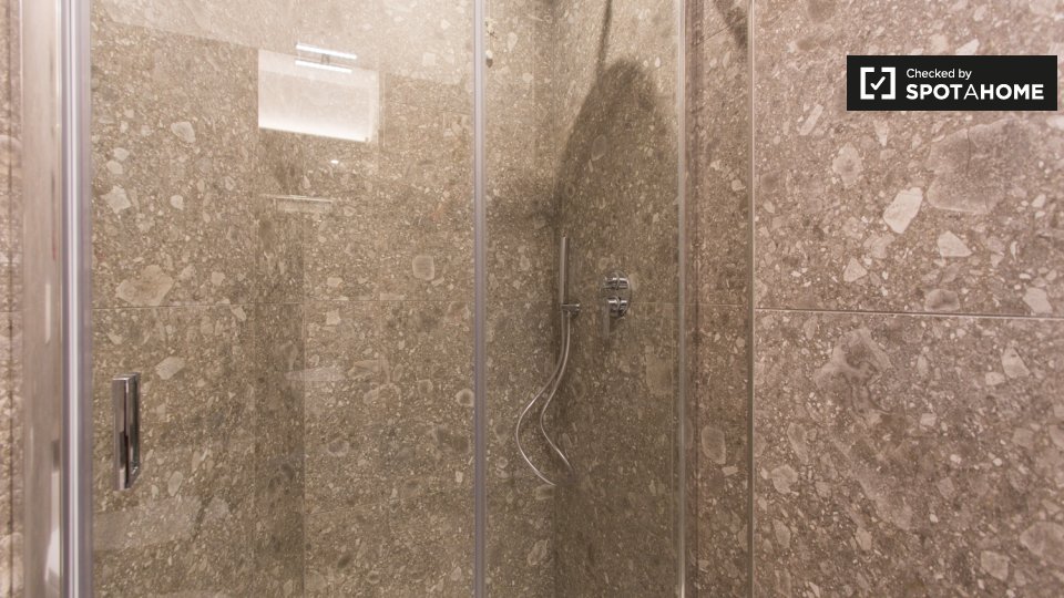 Immagine 14 di Ufficio in affitto  in Corso Italia a Milano