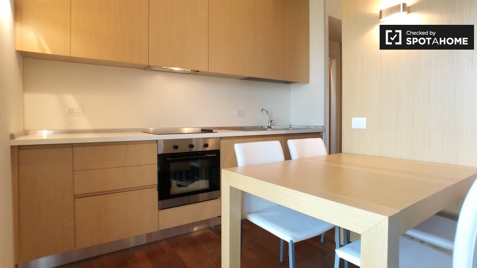 Immagine 13 di Ufficio in affitto  in Via Carlo Imbonati, 20159 Milano MI, Italy a Milano