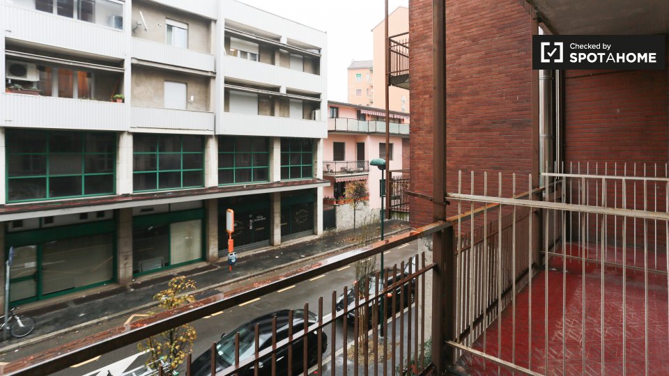 Immagine 4 di Camera condivisa in affitto  in Via Umberto Fogagnolo a Sesto San Giovanni