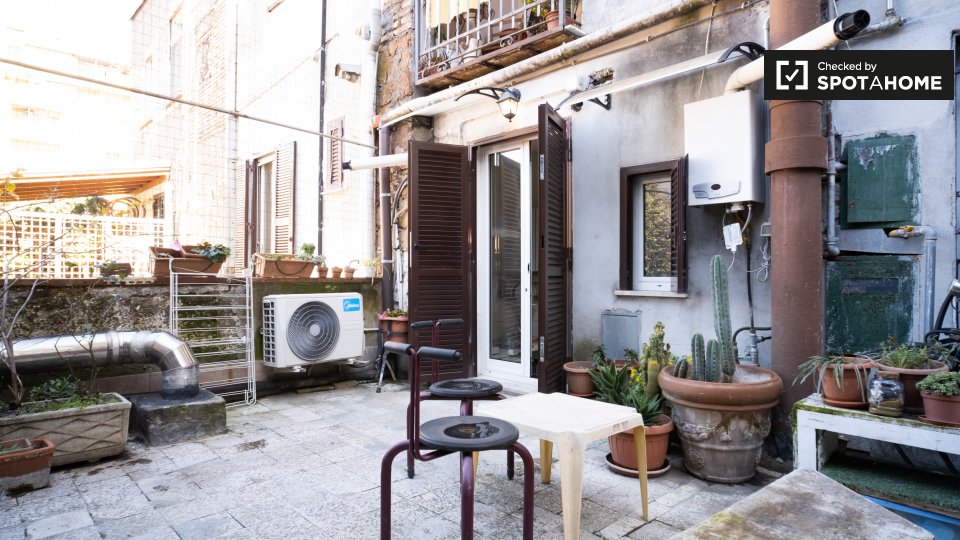 Immagine 9 di Ufficio in affitto  in Via Ettore Giovenale Roma RM, Italy a Roma