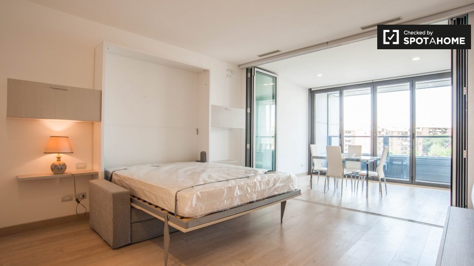 Immagine 8 di Ufficio in affitto  in Viale Giorgio Ribotta a Roma