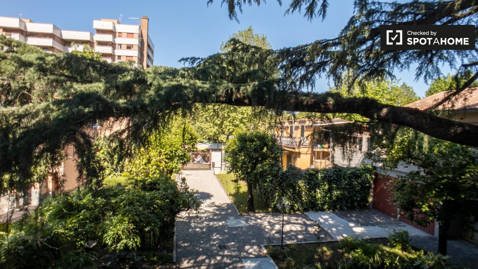 Immagine 6 di Camera condivisa in affitto  in Via Risorgimento, 11, 20093 Cologno Monzese MI, Italy a Cologno Monzese