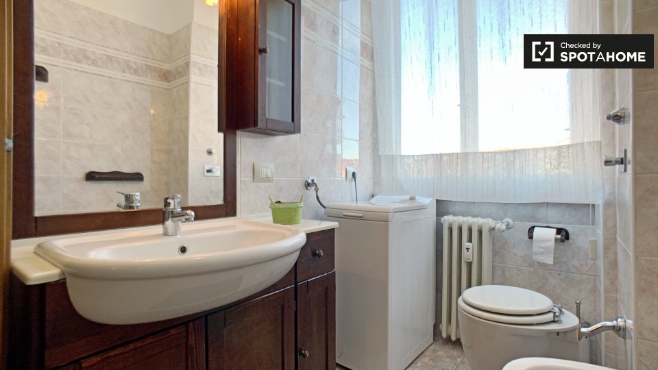 Immagine 14 di Appartamento in affitto  in Via Privata Paolo Rotta, 20162 Milano MI, Italy a Milano