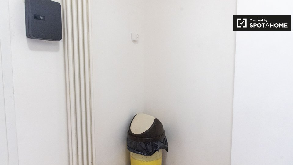 Immagine 8 di Ufficio in affitto  in Via Giuseppe Luigi Passalacqua a Roma