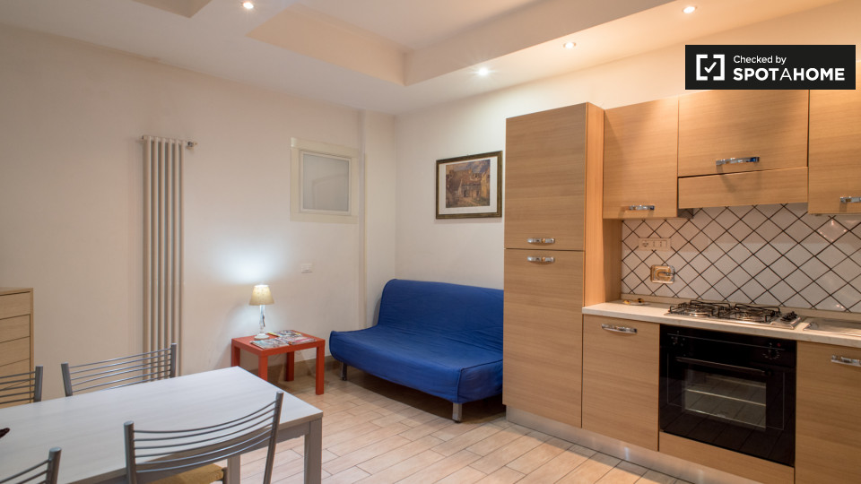 Immagine 5 di Ufficio in affitto  in Via Filippo Bernardini a Roma