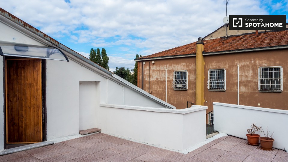 Immagine 11 di Ufficio in affitto  in Via della Chiesa Rossa a Milano