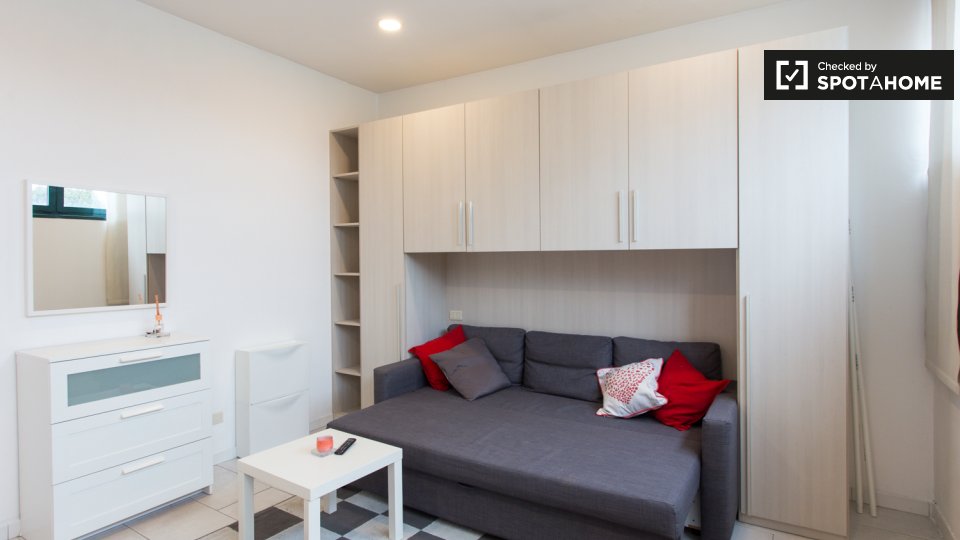 Immagine 3 di Ufficio in affitto  in Via Privata Carlo Montanari a Milano