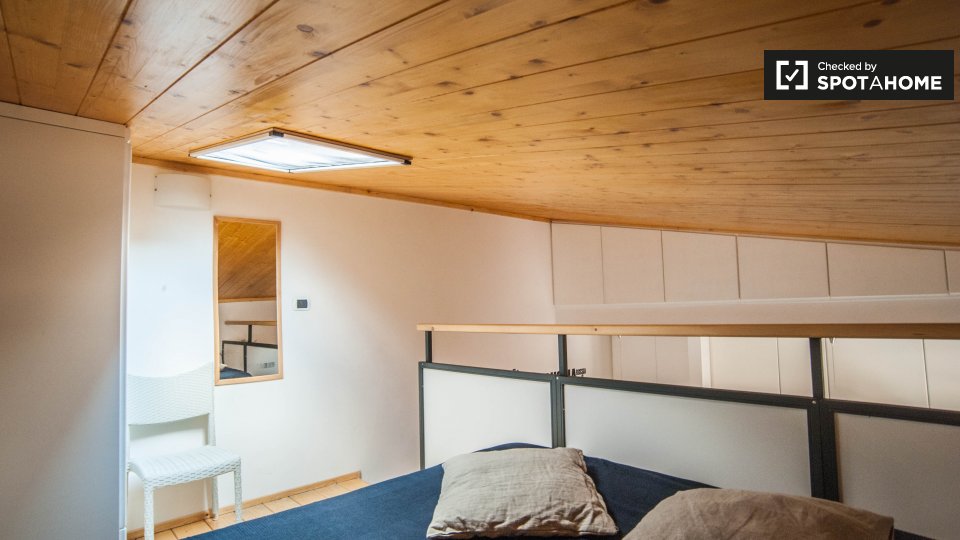 Immagine 7 di Ufficio in affitto  in Via di Monte del Gallo a Roma