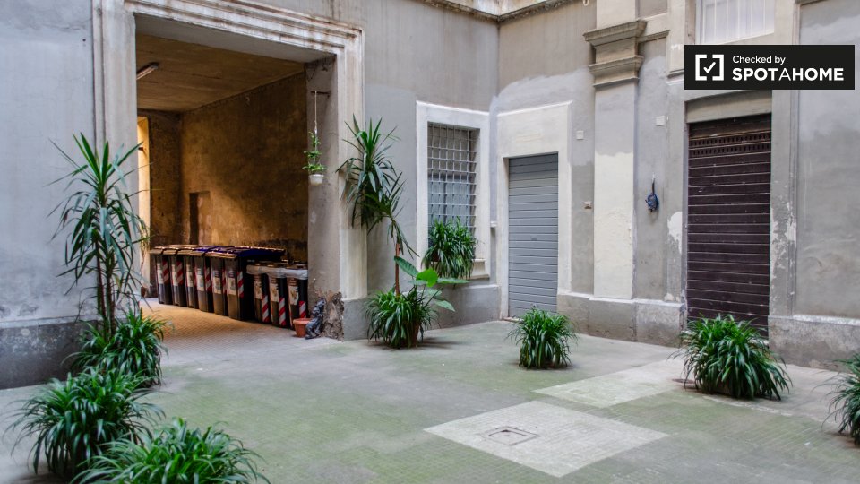 Immagine 12 di Ufficio in affitto  in Via Napoleone III a Roma