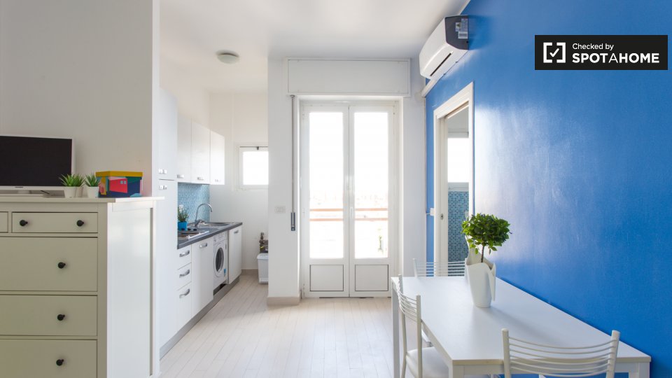 Immagine 4 di Ufficio in affitto  in Via Giuseppe Ripamonti a Milano