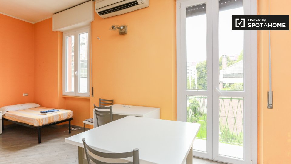 Immagine 9 di Ufficio in affitto  in Via Bordighera a Milano