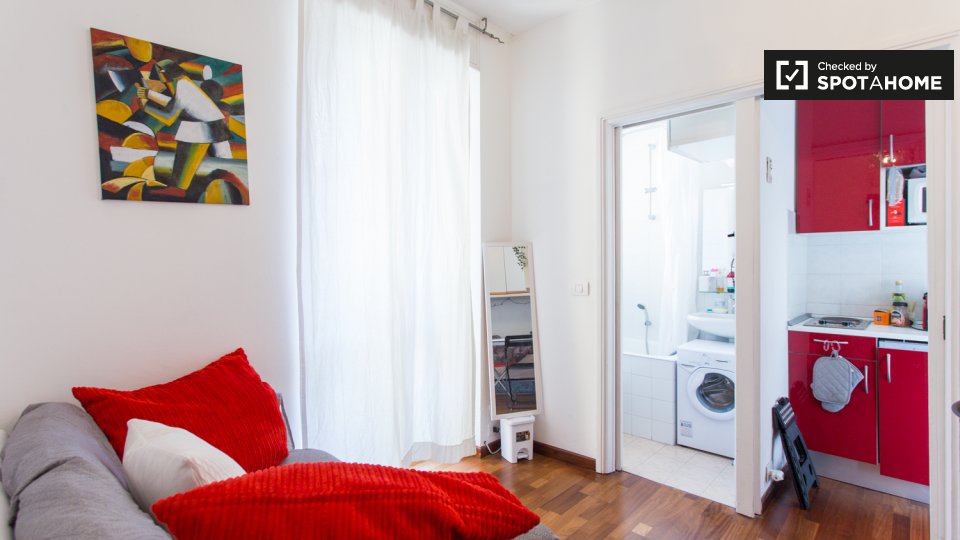 Immagine 4 di Ufficio in affitto  in Via Cesare Cesariano, 20154 Milano MI, Italy a Milano