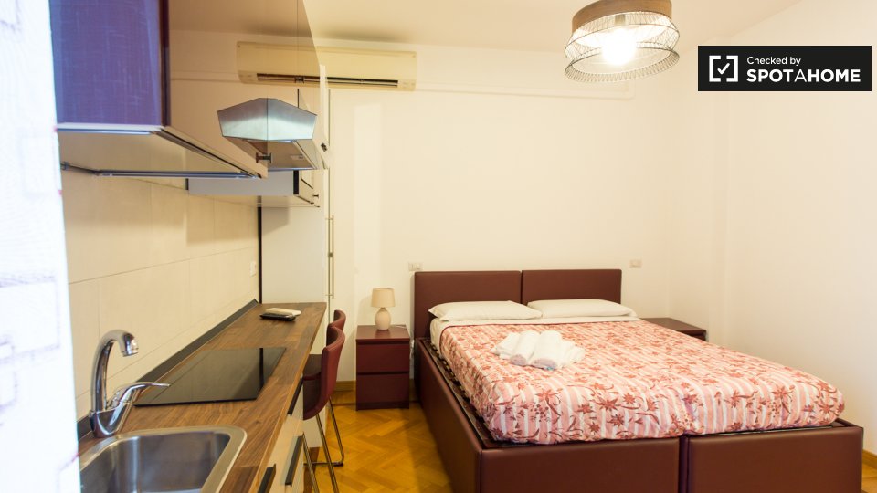 Immagine 6 di Ufficio in affitto  in Via Giovanni Battista Pergolesi a Milano