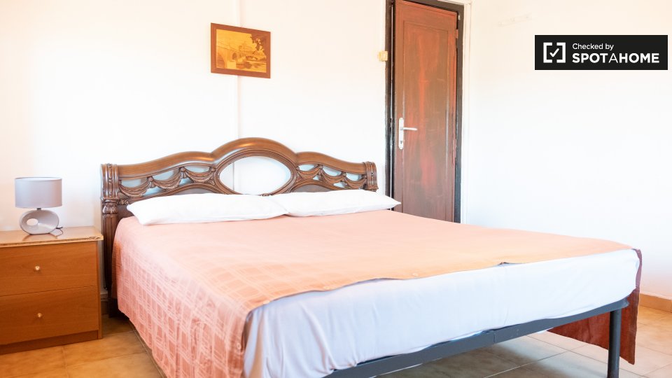 Immagine 8 di Appartamento in affitto  in Via di Porta Medaglia, 148, 00134 Roma RM, Italy a Roma