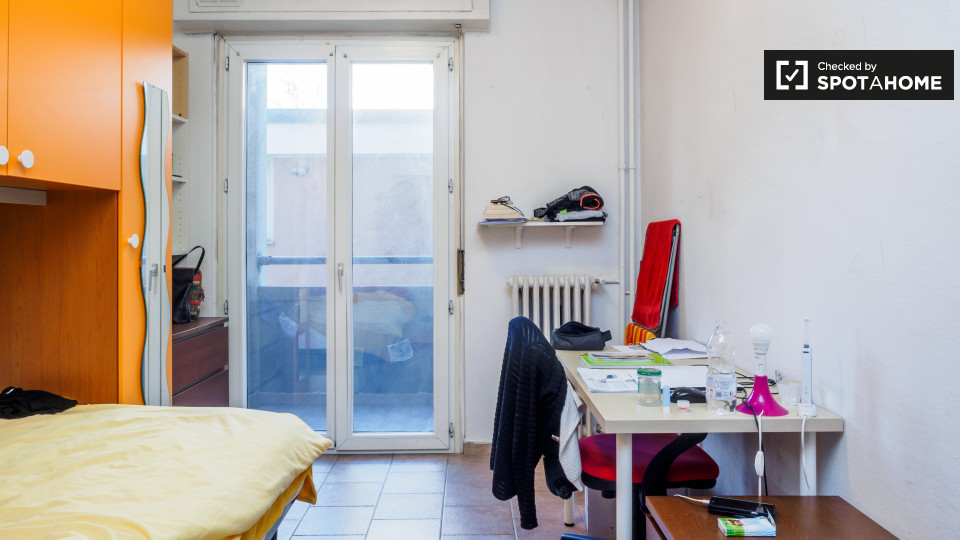 Immagine 13 di Camera condivisa in affitto  in Largo Caccia Dominioni a Milano
