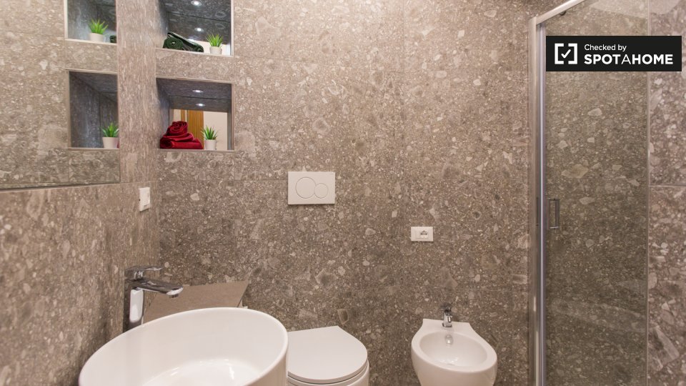 Immagine 13 di Ufficio in affitto  in Corso Italia a Milano