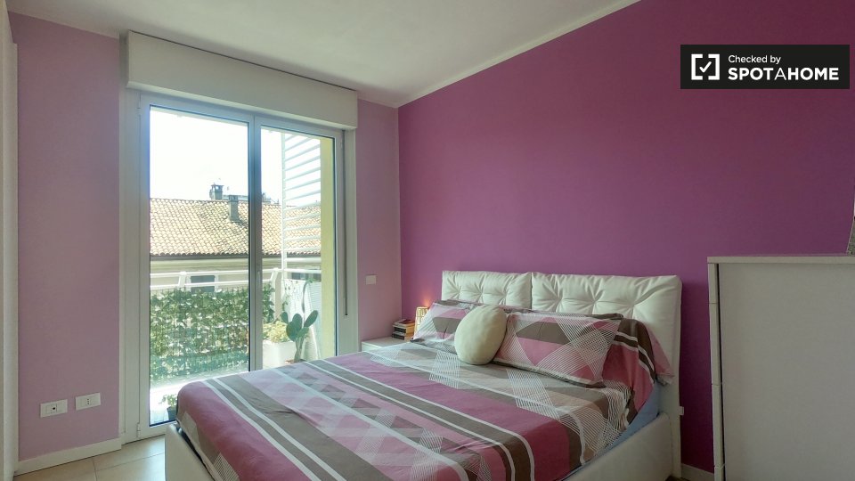 Immagine 9 di Appartamento in affitto  in Via Varesina, 20156 Milano MI, Italy a Milano