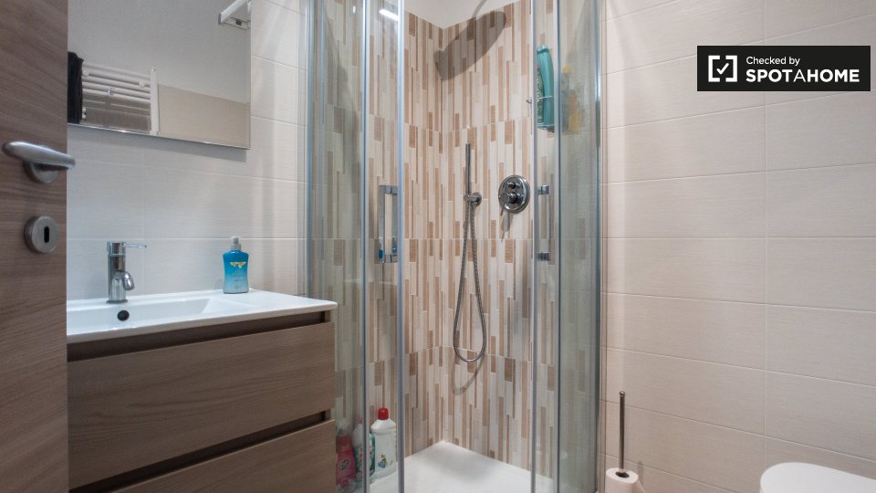 Immagine 6 di Camera condivisa in affitto  in Via Risorgimento, 11, 20093 Cologno Monzese MI, Italy a Cologno Monzese