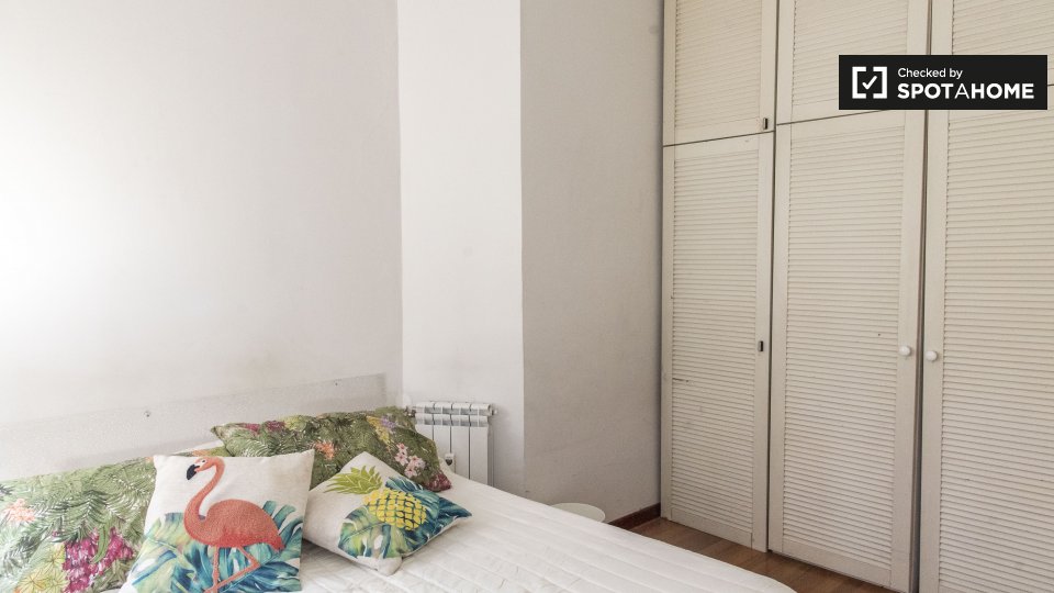 Immagine 4 di Camera condivisa in affitto  in Largo Francesco Anzani a Roma